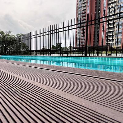 Преобразуйте внутренние помещения в бассейн для купания